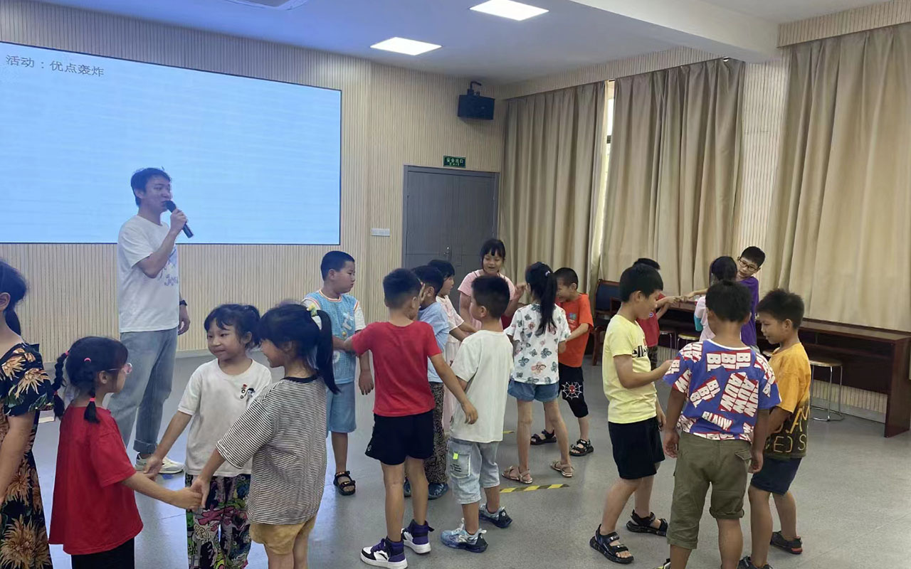 湛江龙观乡中心学校